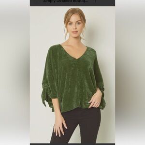 Entro Woman’s Corduroy Red Sweater blouse  Size W 16 NWT